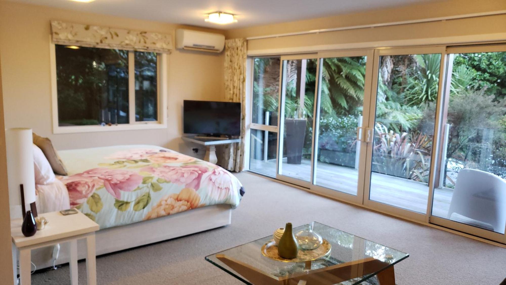 Centennial House Taupo Ngoại thất bức ảnh