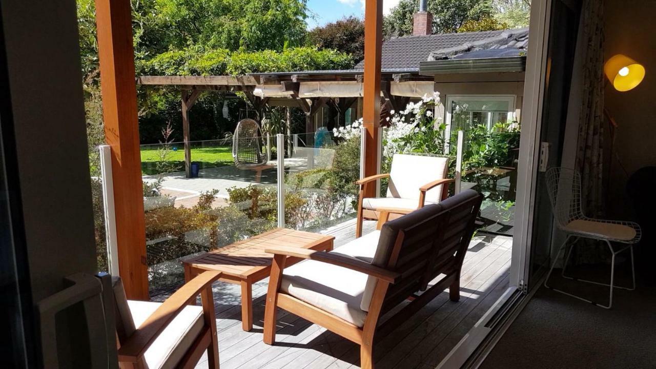 Centennial House Taupo Ngoại thất bức ảnh